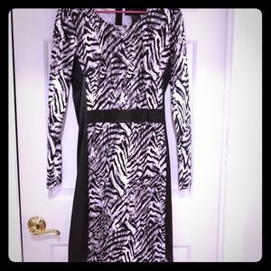 Kardashian Kollection sheath dress - Size L